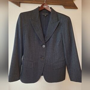 Lafayette 148 New York Women's Two Button Navy/Gold Blazer Size 8